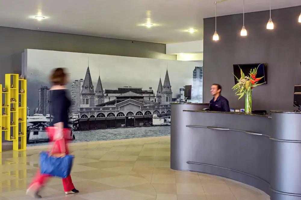 Отель Ibis Belem Aeroporto Экстерьер фото