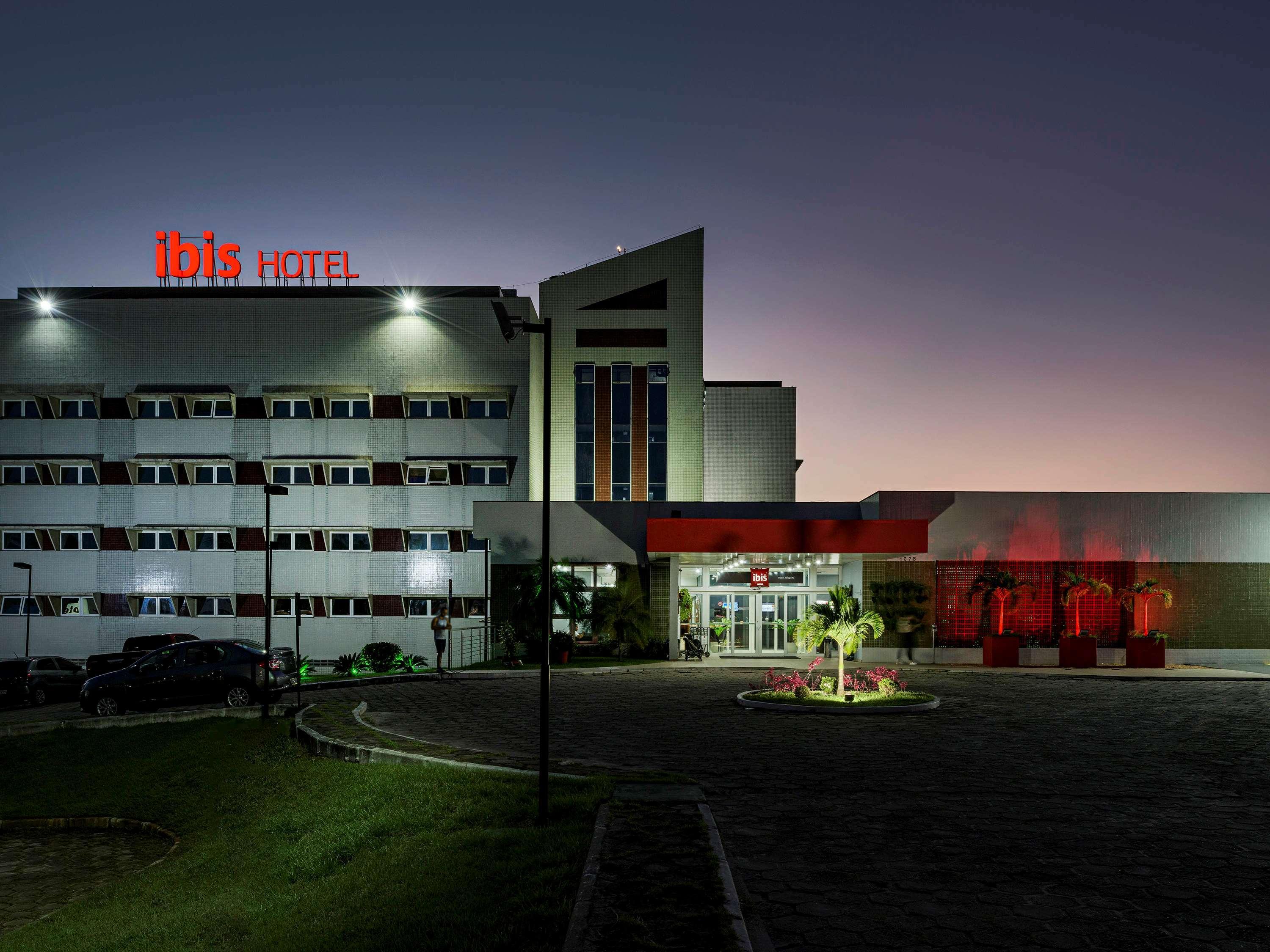 Отель Ibis Belem Aeroporto Экстерьер фото