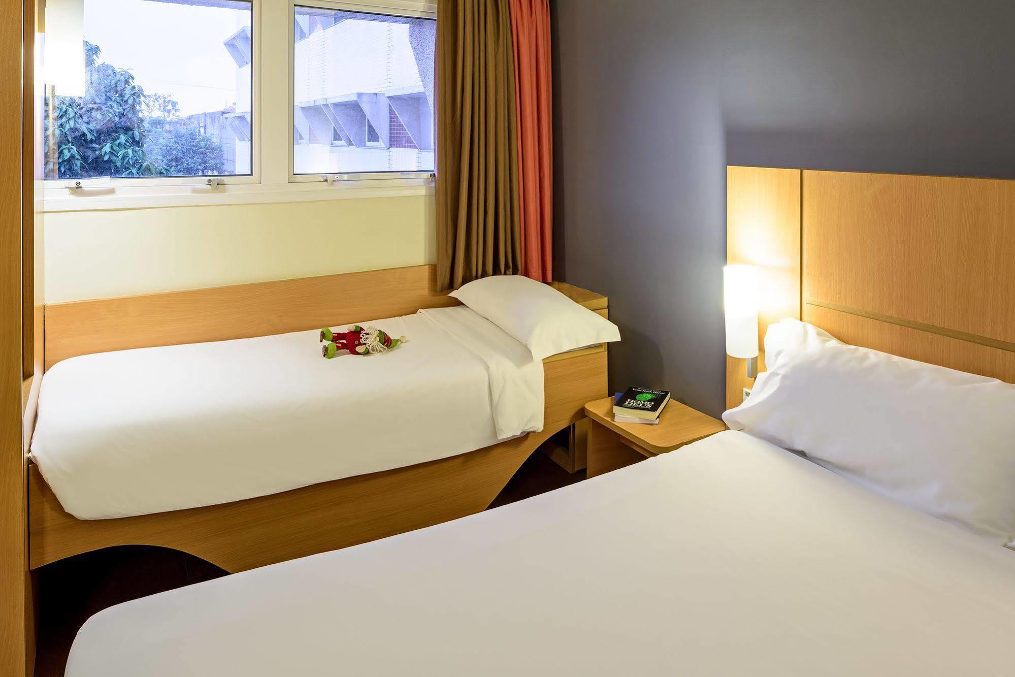 Отель Ibis Belem Aeroporto Экстерьер фото