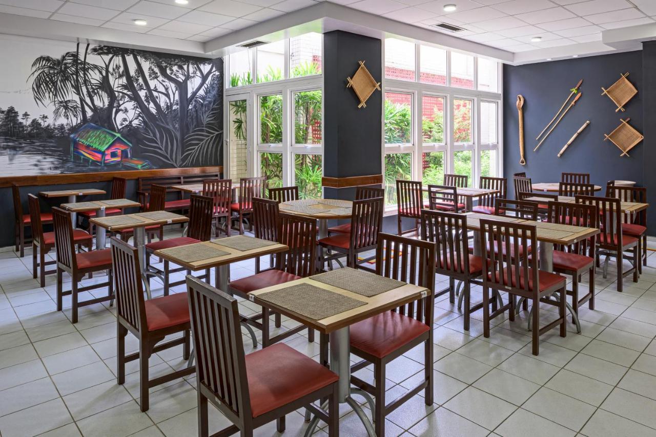 Отель Ibis Belem Aeroporto Экстерьер фото
